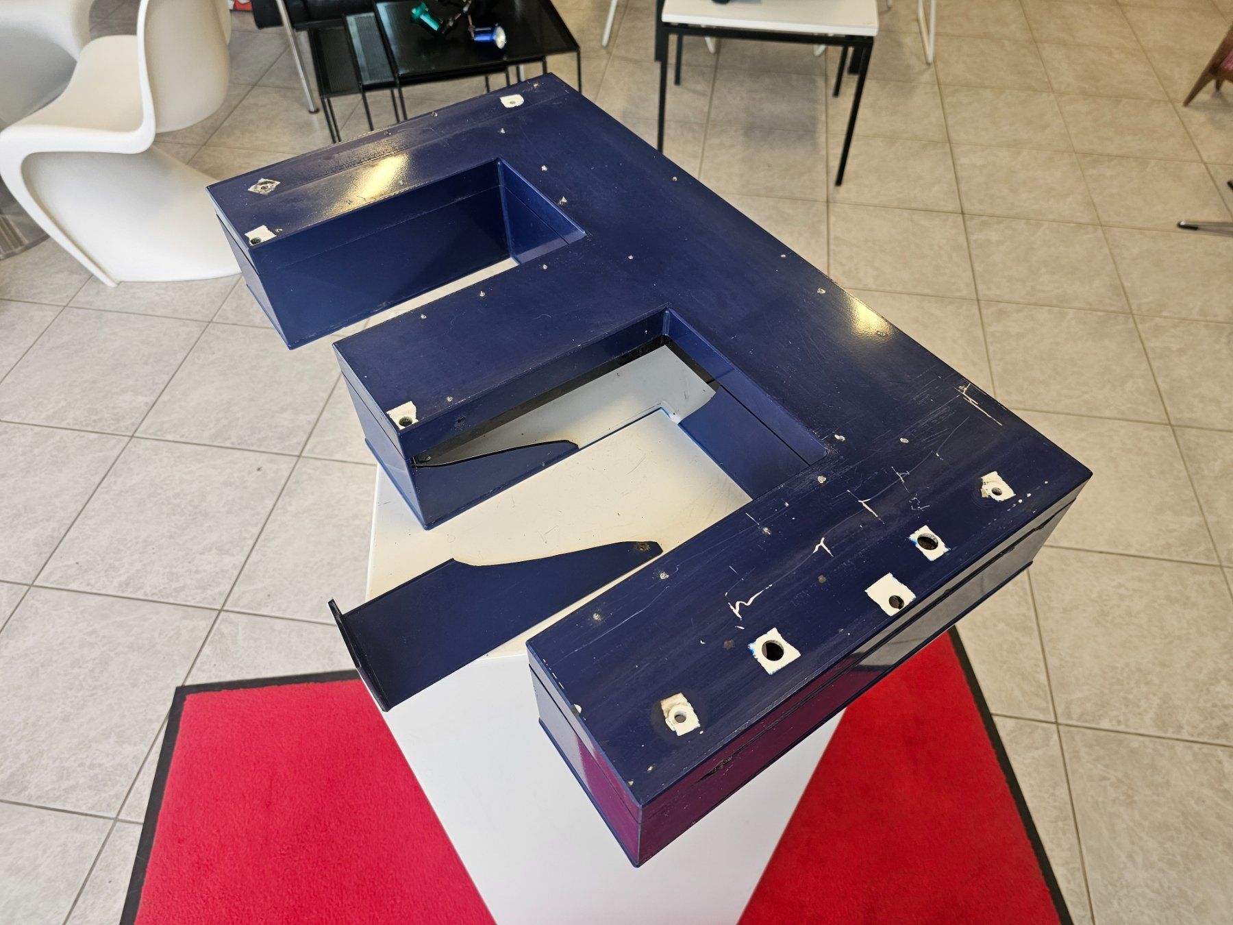 Lampade: E. Leuchtbuchstabe Lightbox Leuchtreklame mit LED 2/2 – Usato da Nottwil venduto da Wondewa-Shop 3