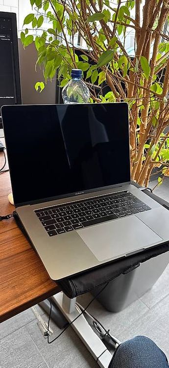 Portables: Mac Book Pro – D'occasion à Rheinfelden par olijoa