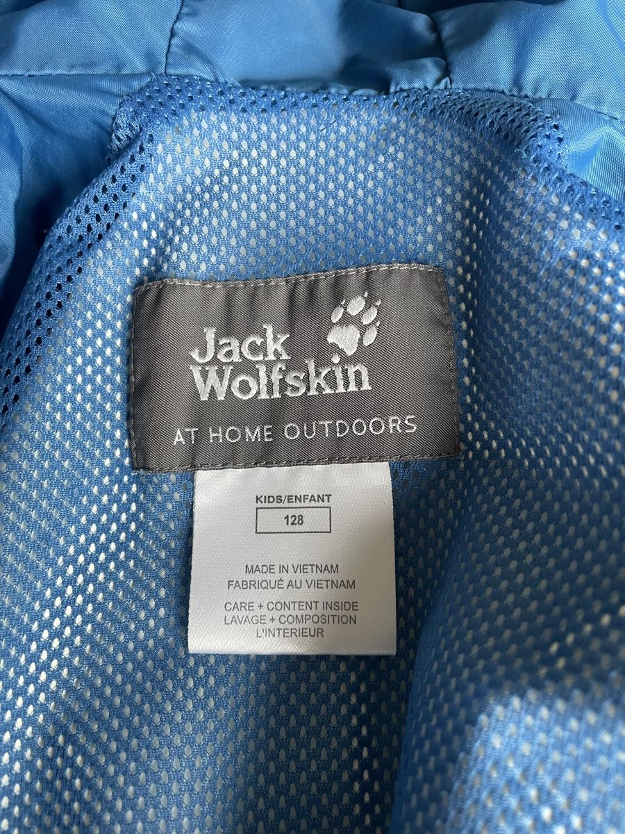 Jack Wolfskin Giacche & Cappotti: leichte Jack Wolfskin Regenjacke 128 – Usato da düdingen venduto da Kaunakakai 3