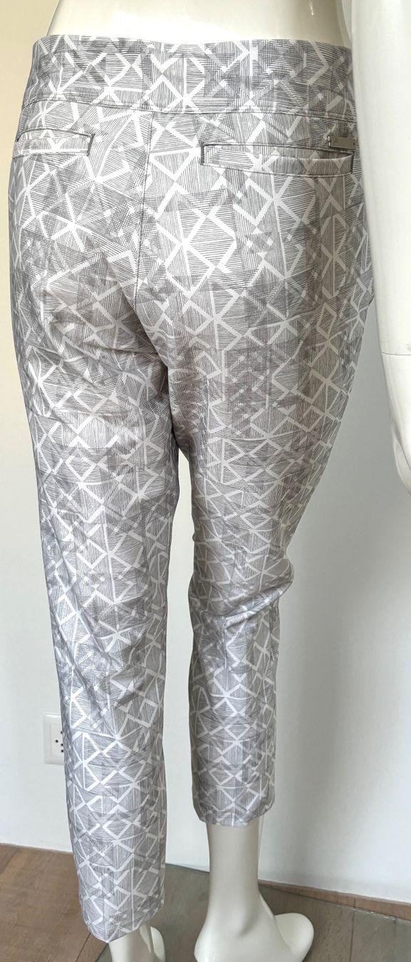 Adidas Pantaloni: ADIDAS Hose grau weiss Stretch elastisch formstabil - EU S – Usato da Bottmingen venduto da Merkur_Basel 2