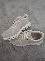 Chaussures de course On Cloud taille 37 couleur beige 