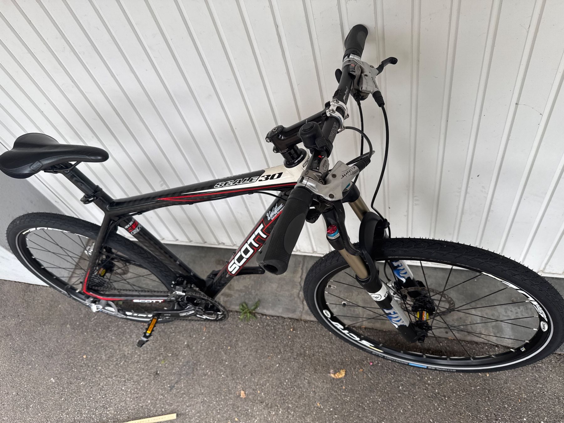 Scott Biciclette: SCOTT Scale 30 Mountainbike Carbon Grösse M – Usato da Solothurn venduto da Leo2207 2