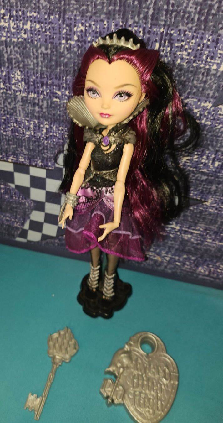 Bambole: Ever After High Puppe – Nuovo (secondo la descrizione) da Thun venduto da Shame