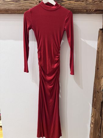Bershka Midikleid, XS, Rot, figurbetont, super Zustand!