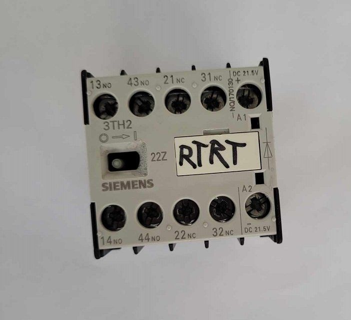 Componenti elettronici: Hilfsschütz, 22Z, 2 NO+2 NC, Schnappbefestig – Usato da Kehrsatz venduto da CIVOMILES 2