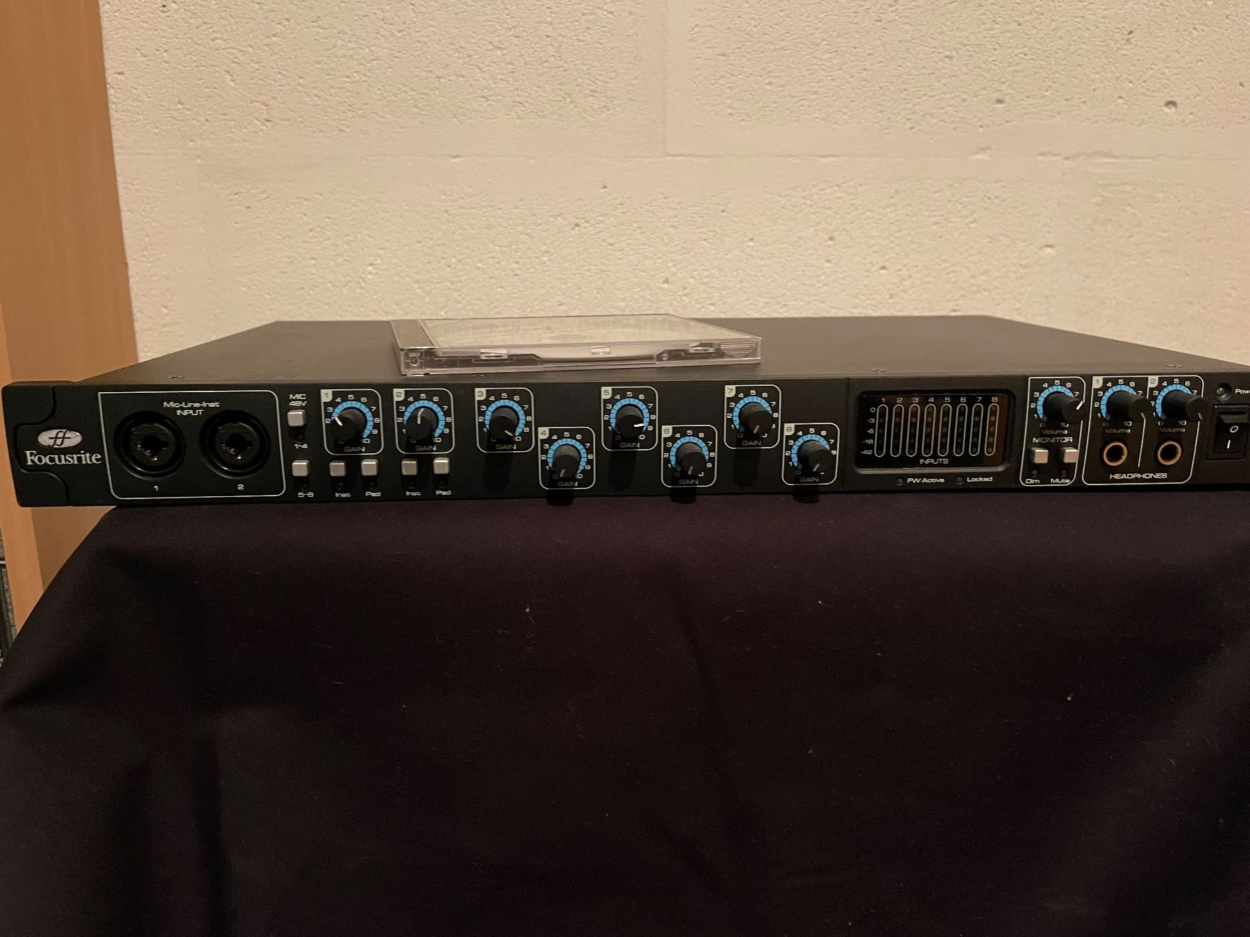 Focusrite Attrezzatura per studi di registrazione: Focusrite Saffire Pro 40 Firewire&Thunderbolt Audio-Interf. – Usato da Oberkulm venduto da Moonsrock