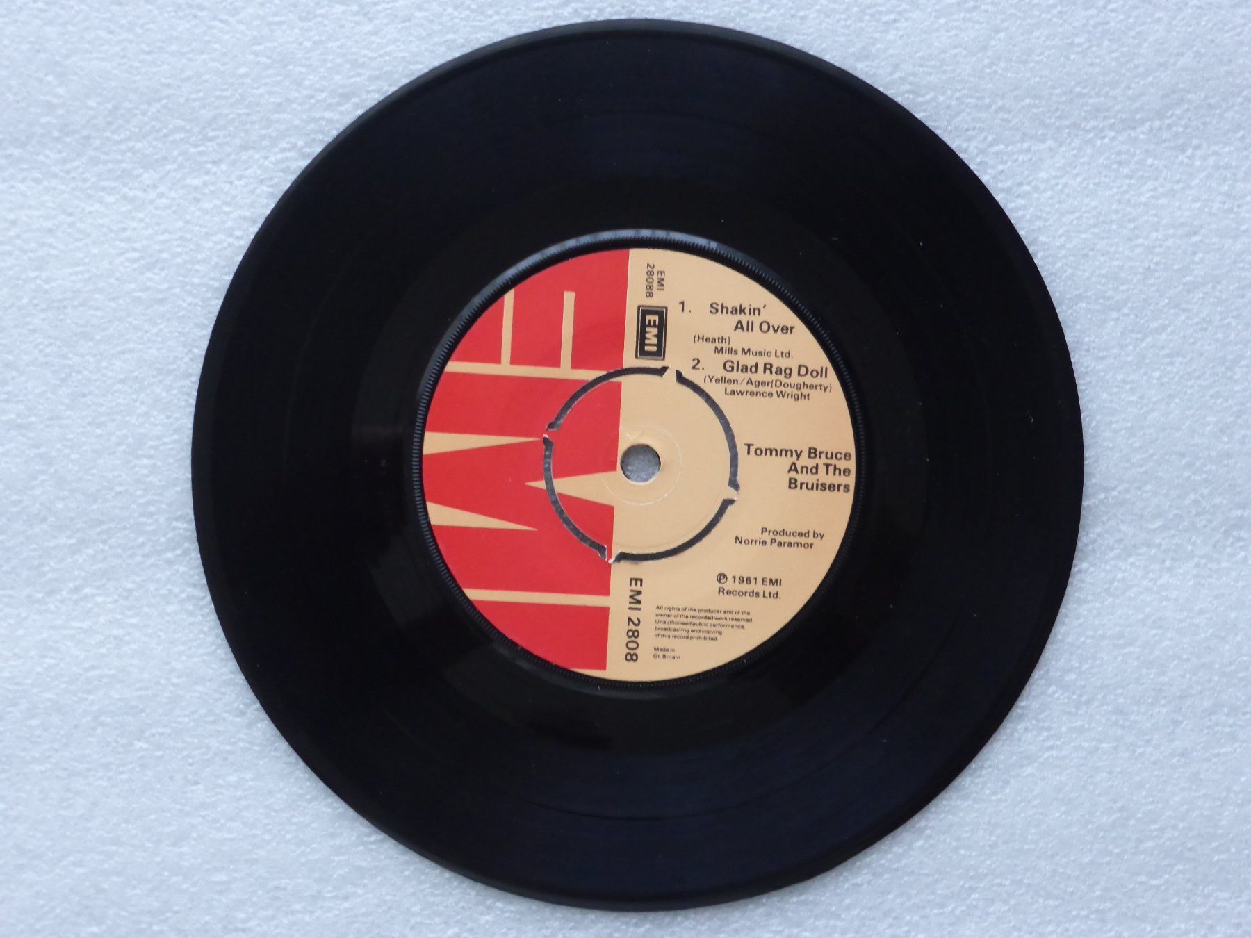Schallplatten: Vinyl Single   EP  TOMMY BRUCE & THE BRUISERS – Gebraucht aus Küssnacht am Rigi von Mondkinder 2