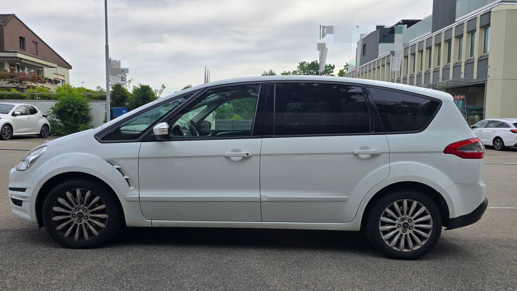 Ford Automobili: Ford S-MAX 2.0 TDCI – Usato da Dielsdorf venduto da hallo1 7