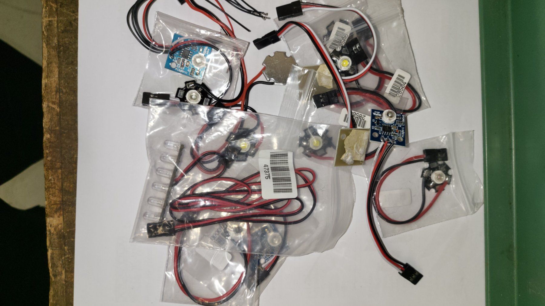 Modellismo RC: lot de led pour model RC – Usato da Versoix venduto da Dragi1201