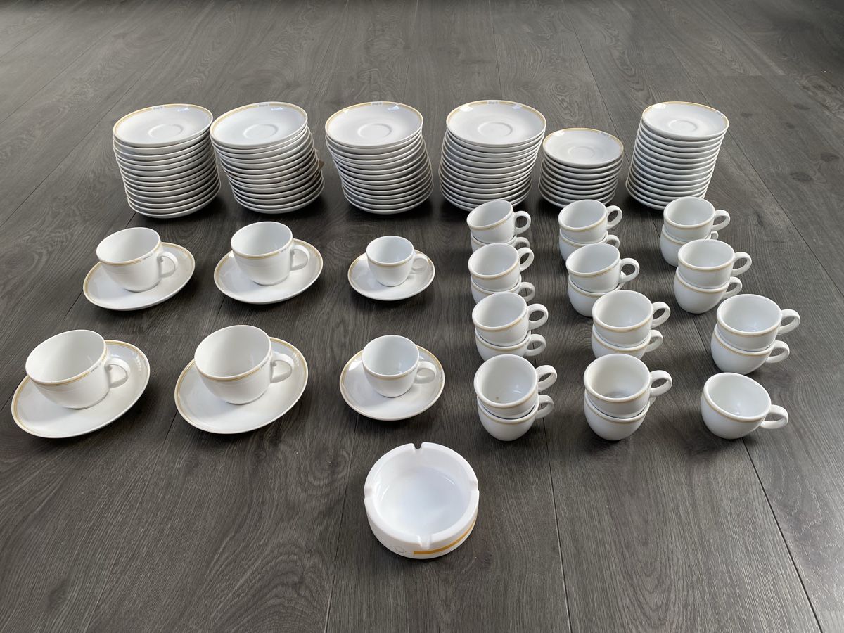 Set di piatti: Kaffeeservice von OPEL 115 Teile – Usato da Hägglingen venduto da Karin0802