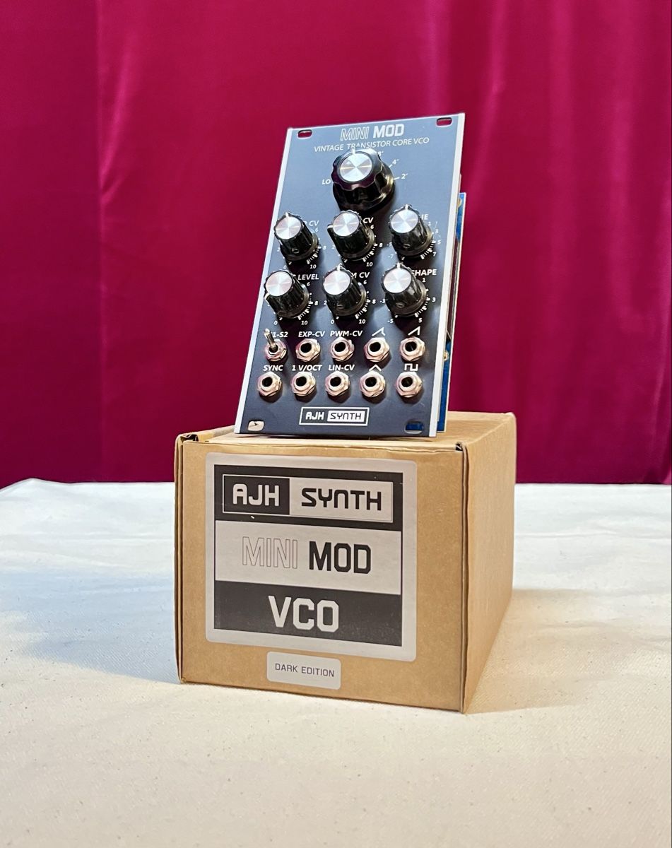 Instruments de musique: AJH synth MINIMOD VCO Eurorack Module – D'occasion à Genève par charlesmugel