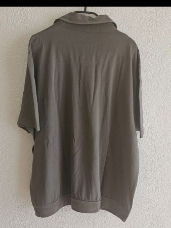 Polo homme stylé gris avec bande rouge/noir taille Xl neuf