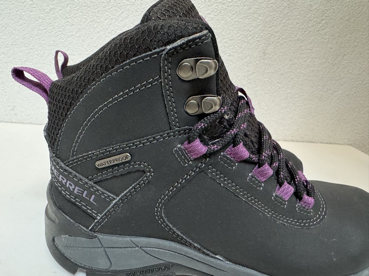 Merrell Scarpe da donna: Merrell Wanderschuhe Gr.36 waterproof  Neu! – Nuovo e nell'imballaggio originale da Kerzers venduto da oiram56 1