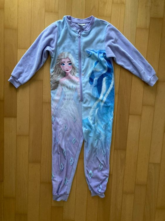 Schlafoverall Frozen 2 - Elsa (Gebraucht) in Muttenz für CHF 9 – mit ...
