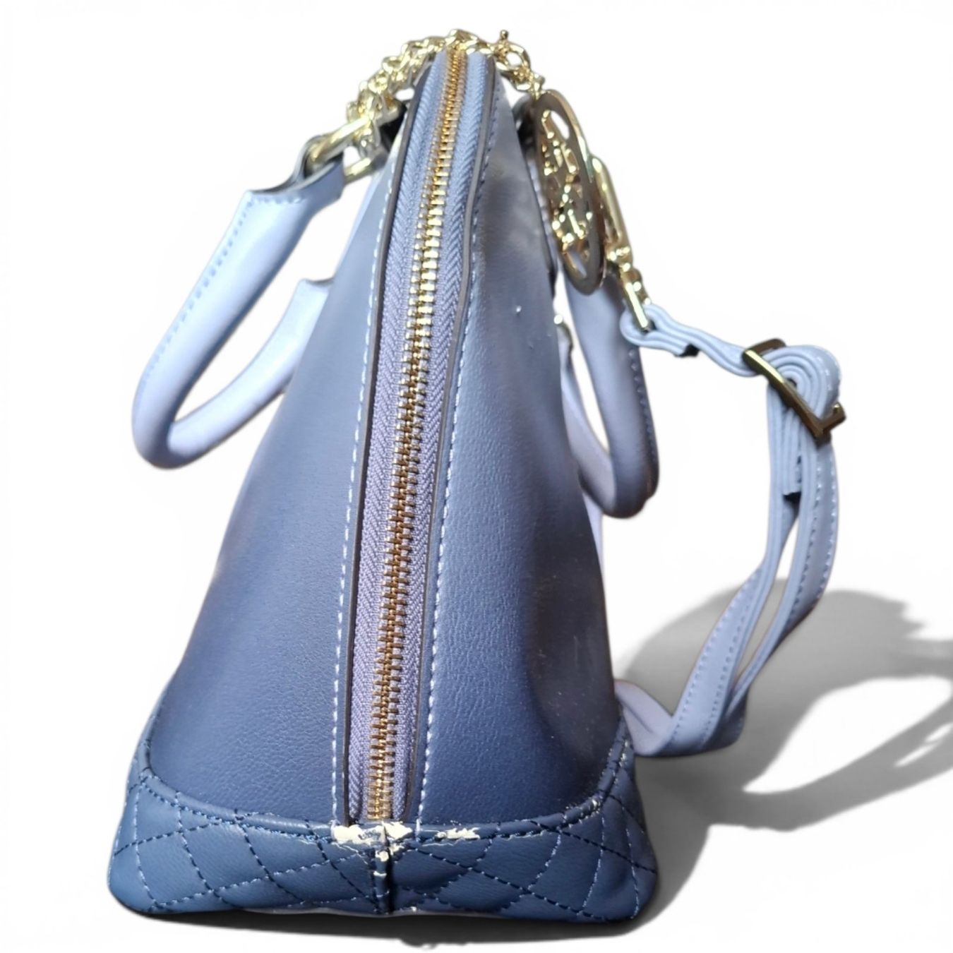 Guess Borse da donna: Guess Sac bleu dégradé – Usato da Le Locle venduto da Threads_CH 5