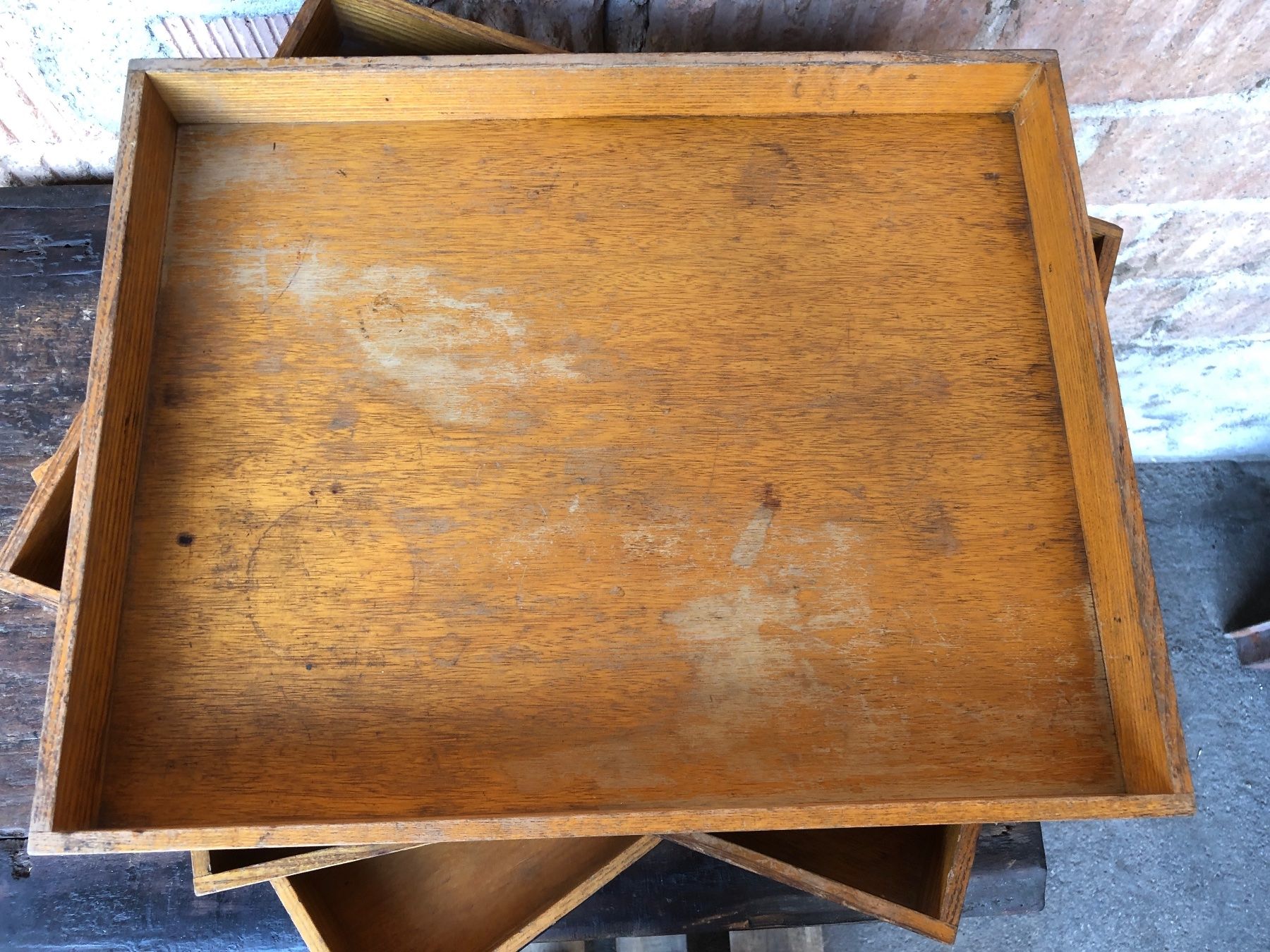 Articoli in legno: Tablet, Box, Serviertablett antik, Industrial Design Tolle, – Usato da Laufenburg venduto da industrial-silence 1