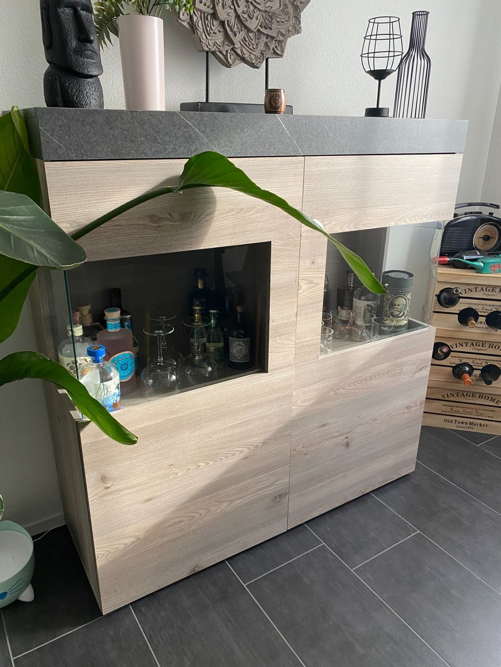 Conforama Büffets: Buffet haut – Gebraucht aus Sévaz von and_xtf5