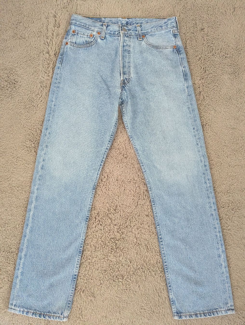 Levi's Jeans: jean Levi's 501 30/30 – Gebraucht aus Montreux von dem_gyt9