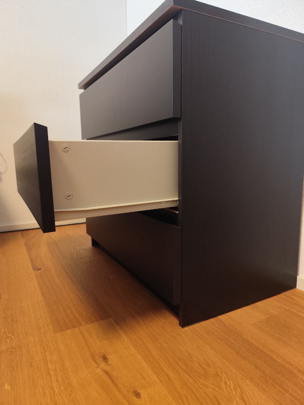 Ikea Commodes: Kommode MALM schwarz 3 Schubladen – D'occasion à Sulgen par LukeRieti 2