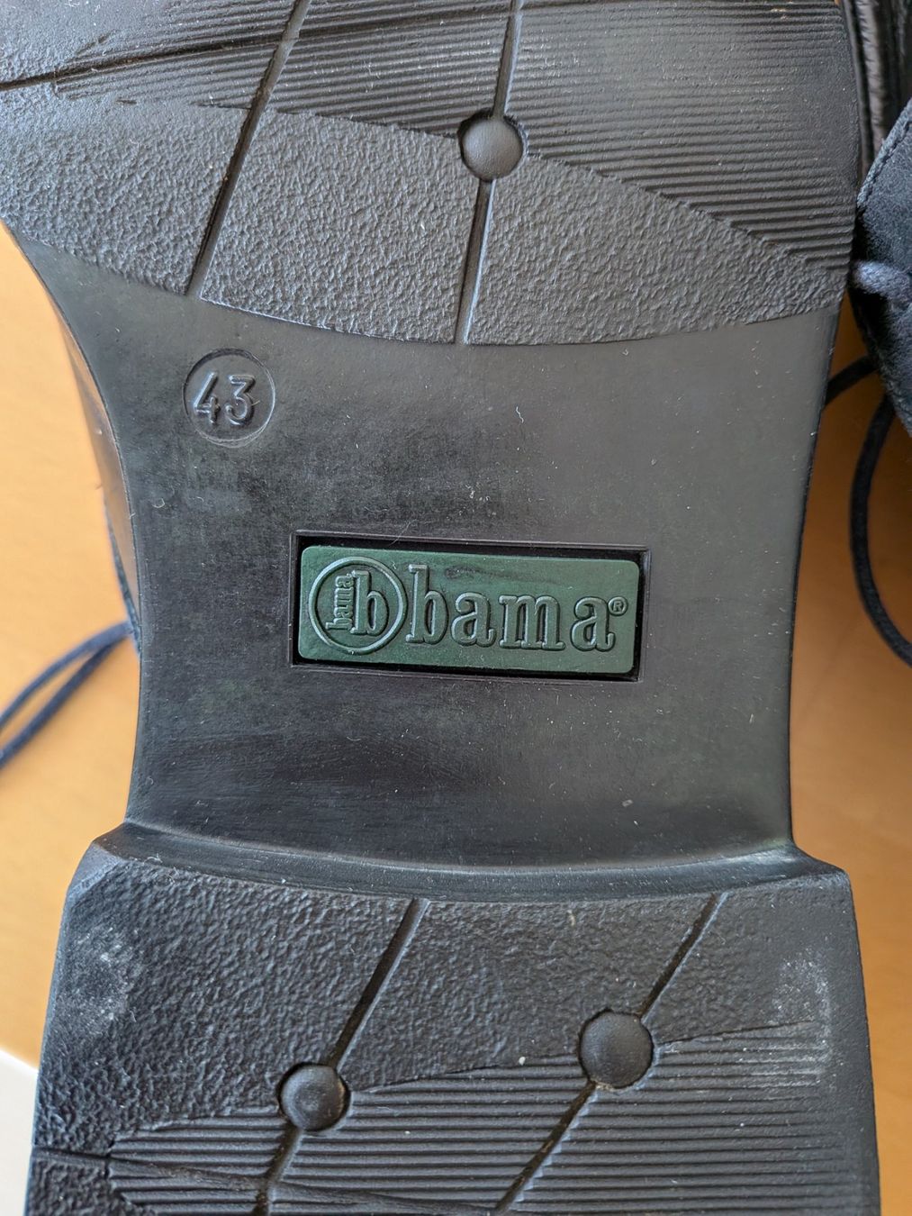 Scarpe da uomo: Schwarze BAMA Herrenschuhe Gr 43 – Usato da St. Gallen venduto da Bisaknosp 7