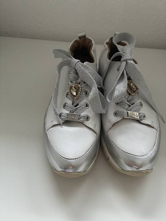 Scarpe da donna: Baskets basses **Studio Firenze** – Usato da Riaz venduto da ani_d8fx 1
