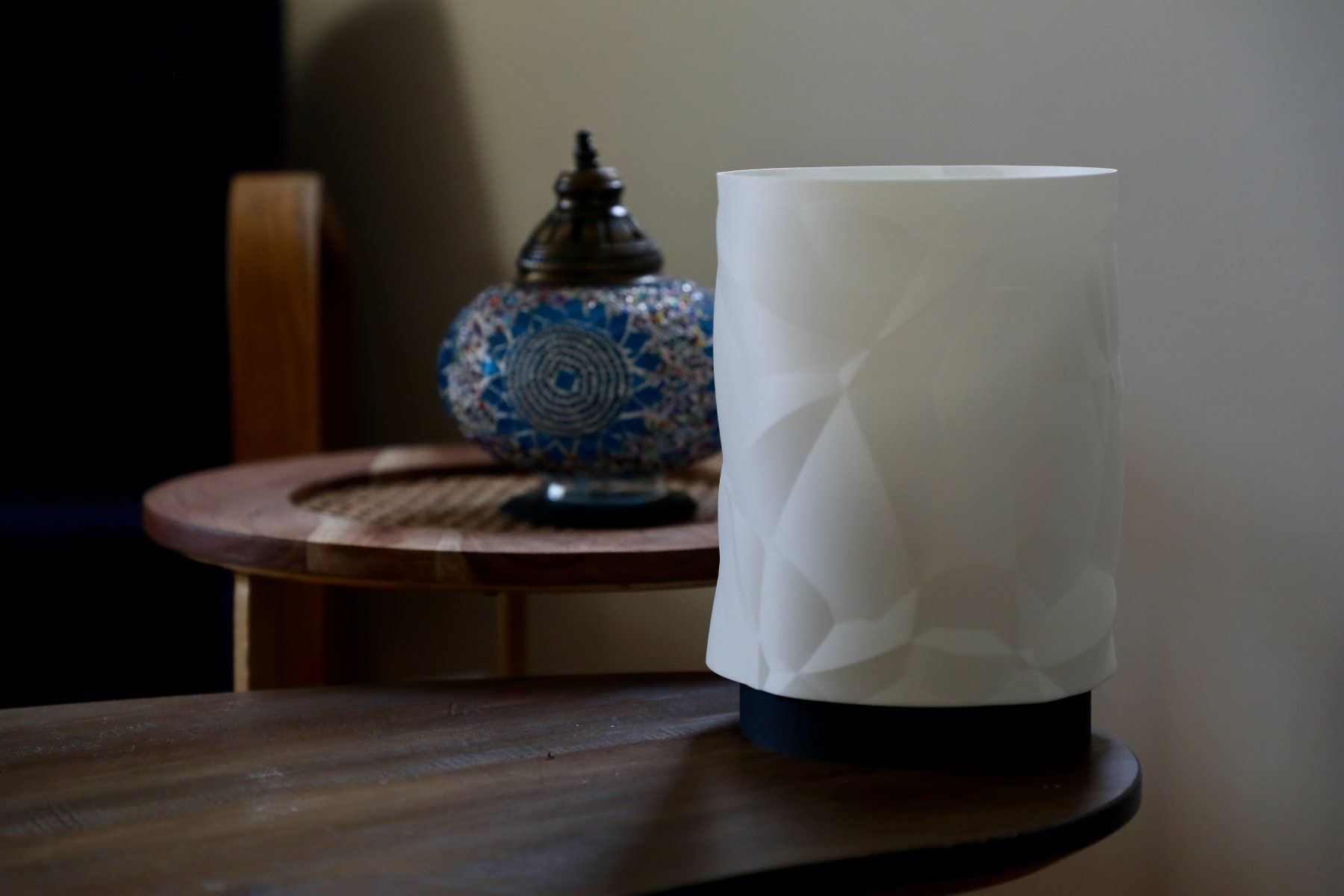 Lampen: Zylinder Tischlampe Voronoi2 – Gebraucht aus Zürich von balin777