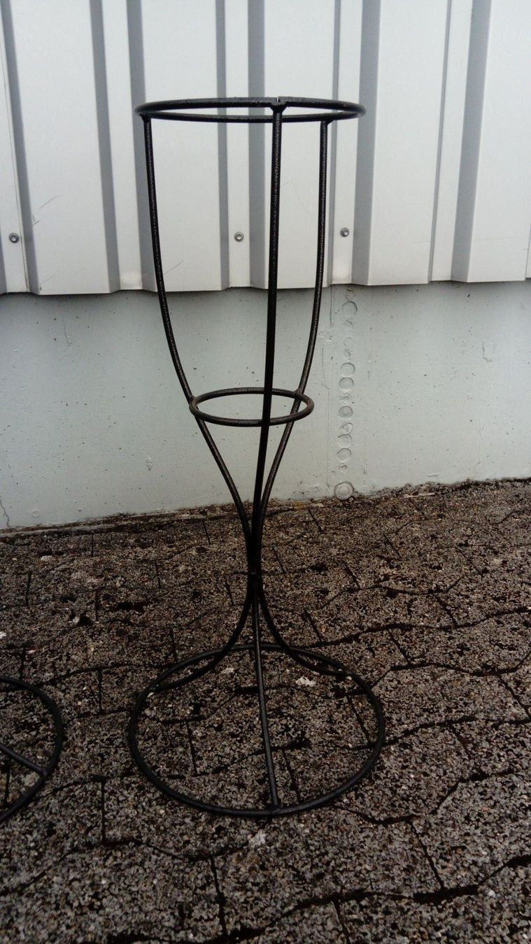 Altro per la casa: Blumenständer 2 Stück – Nuovo (secondo la descrizione) da Grüningen venduto da SaSiSo 2