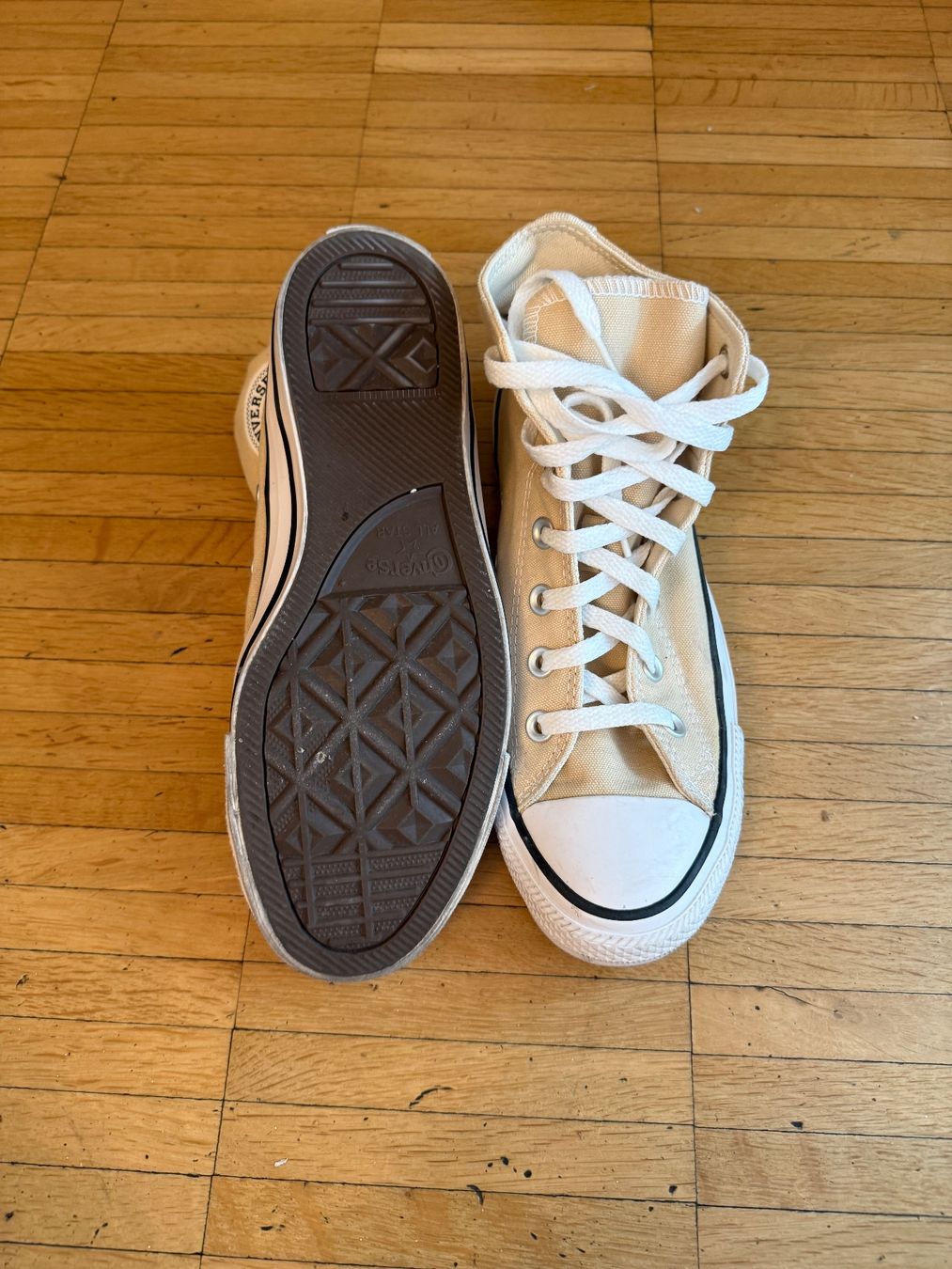 Converse Scarpe da donna: Converse All Star  Beige, Grösse 39, Top Zustand – Usato da Zürich venduto da congenium 1