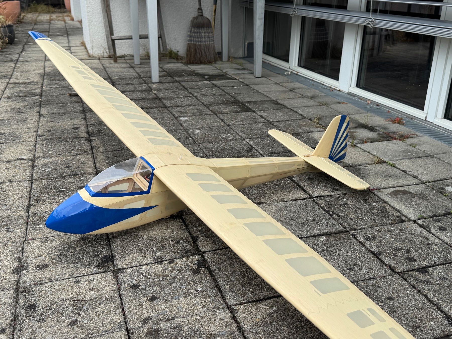 Robbe Modellismo RC: L-Spatz 55 von Robbe gebraucht – Usato da Thalwil venduto da Stephan03 3