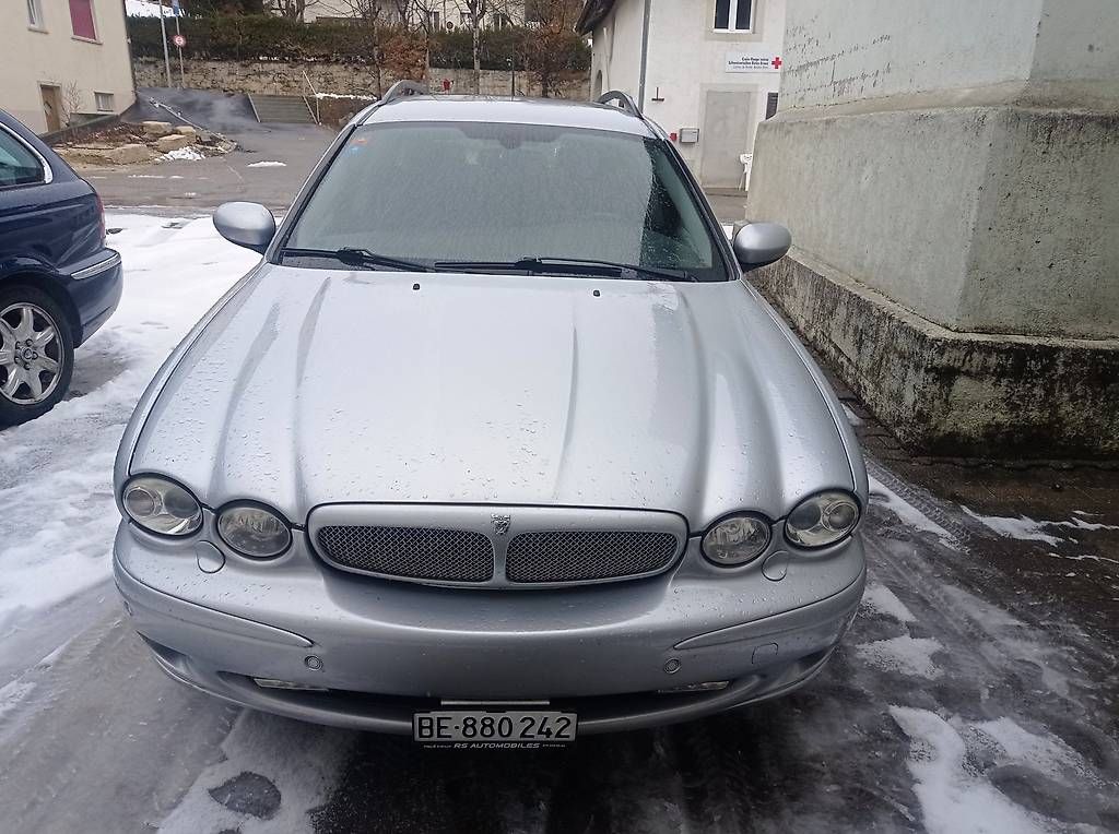 Autos: Jaguar x-type 3.0 automatique  – Defekt aus delémont von spartakus77