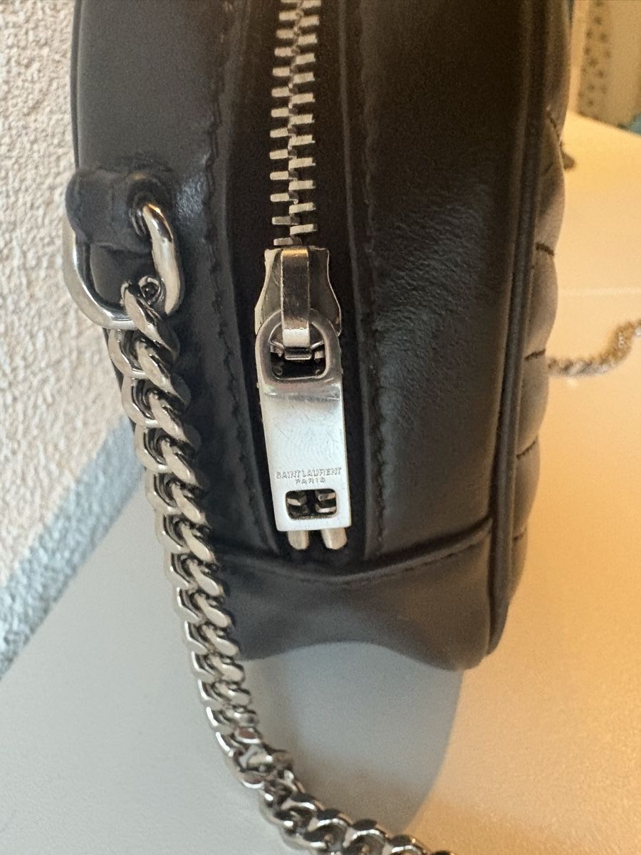 Saint Laurent Borse da donna: Saint Laurent Lou Camera Bag – Usato da Blonay venduto da herrhama 1