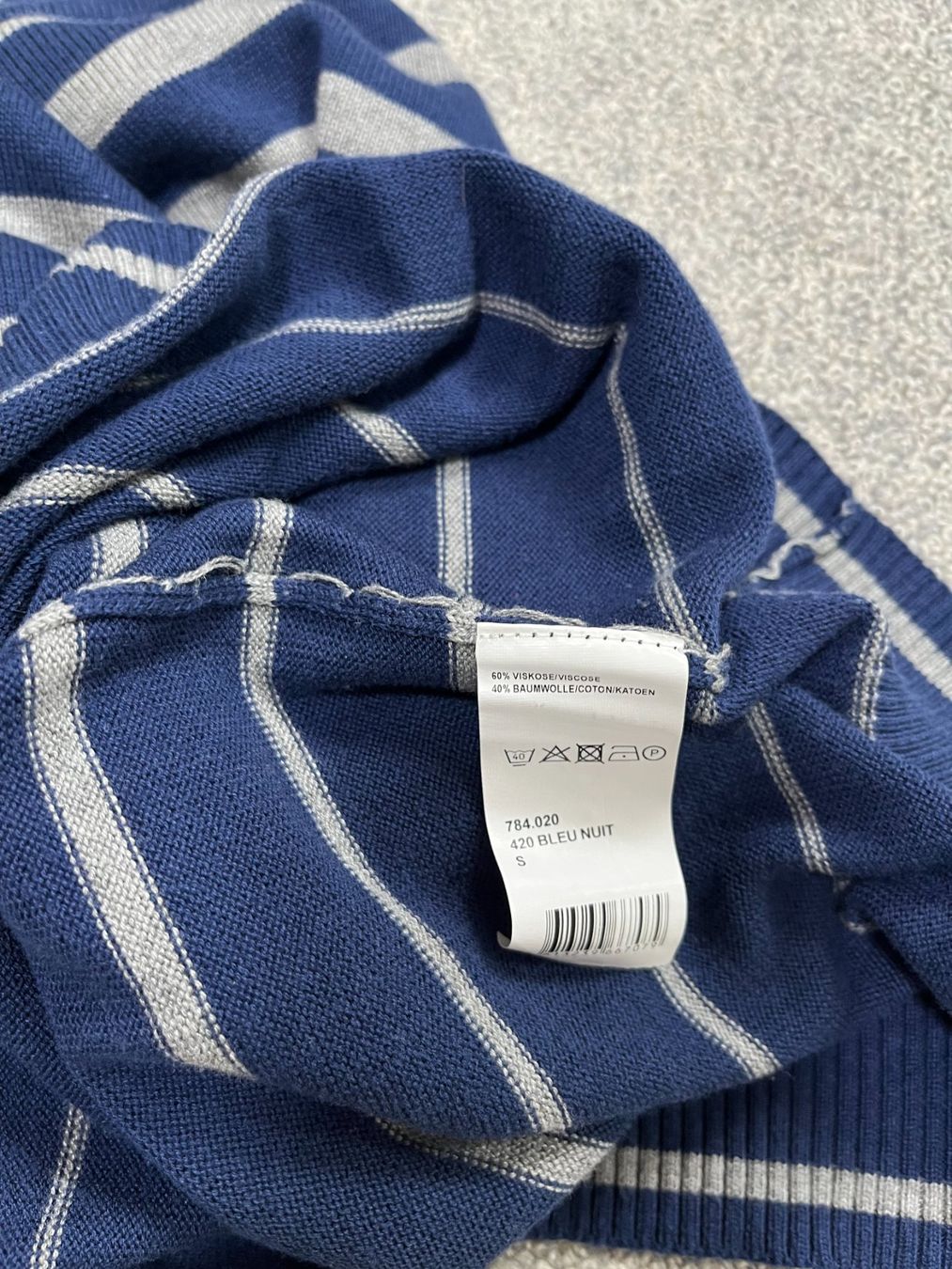 Maglioni & Felpe: Pullover  Gr S – Nuovo (secondo la descrizione) da Rekingen AG venduto da nederland1 3