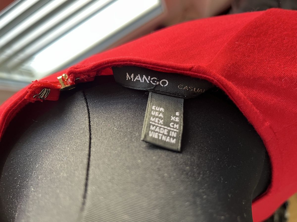 Mango Kleider: Mango red dress S, like new – Neu (gemäss Beschreibung) aus Windisch von bymarikaa 1