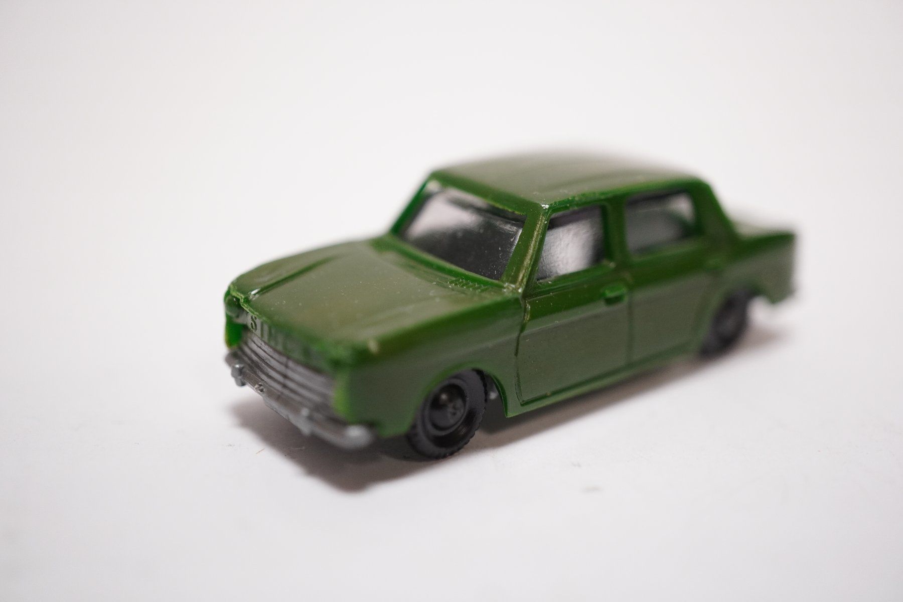 Eko Modellini d'auto: e16 EKO 1:86 Simca grün – Usato da Thun venduto da evinka_gmbh