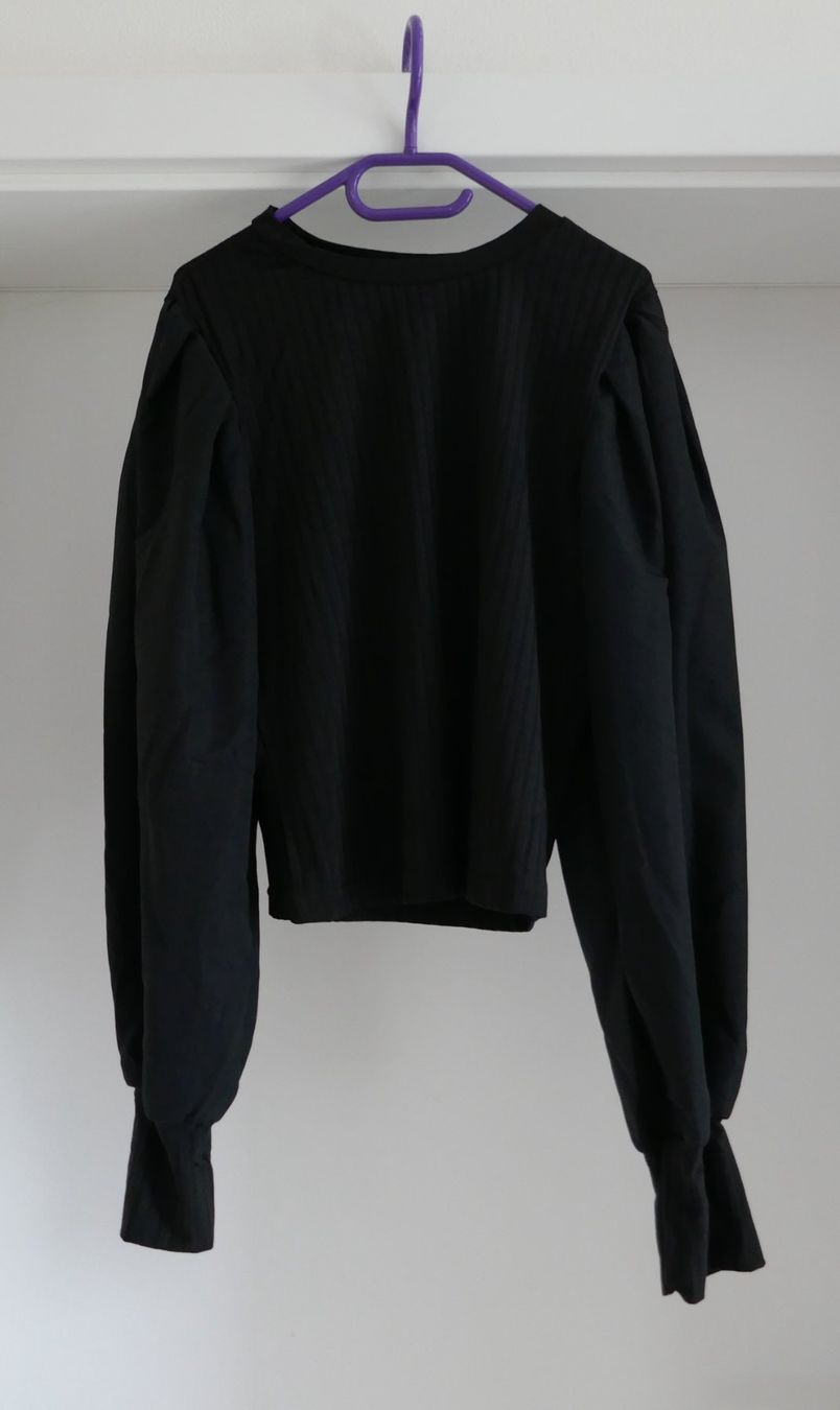 Shein Maglioni & Felpe: Leichter Pullover schwarz mit speziellen Ärmeln, Shein,  M – Nuovo (secondo la descrizione) da Port venduto da uzuku