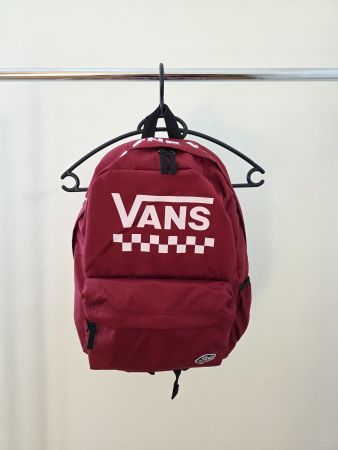 Dunkelroter Rucksack Vans