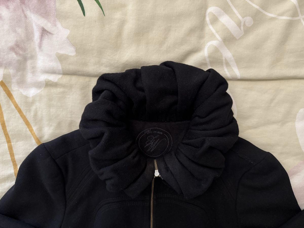 Zara Cappotti: ZARA MANTEL – Usato da Zürich venduto da ThaliaL 5