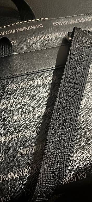 Altro in  Abbigliamento & Accessori: borsello armani – Usato da Melano venduto da tiz_j95w 4
