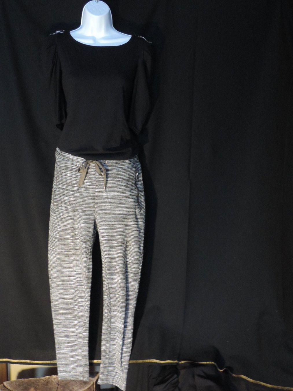 Lotti di vestiti: 2 ensembles complet d'automne – Usato da Genève venduto da Axelle333 6