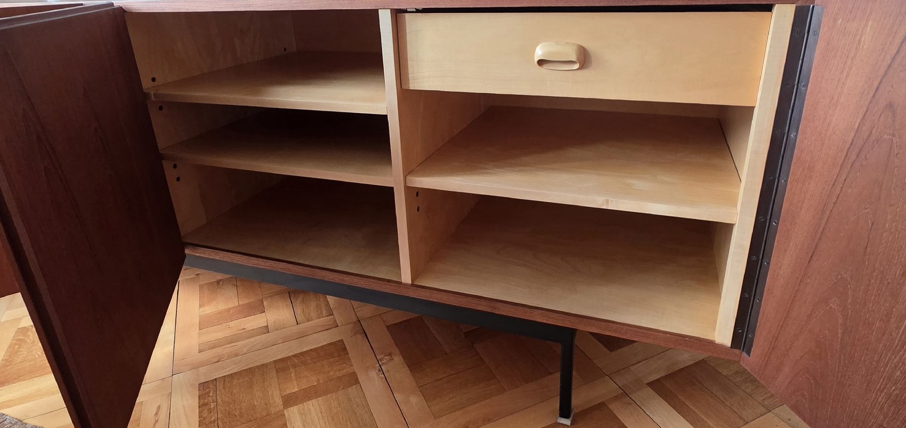 Cassettiere: B40 Dieter Wäckerlin Sideboard Ideal Heim – Usato da Solothurn venduto da Vivalamamma 2