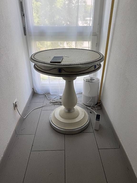 Tables: deko stehtisch  – D'occasion à Adligenswil par balboa5 4