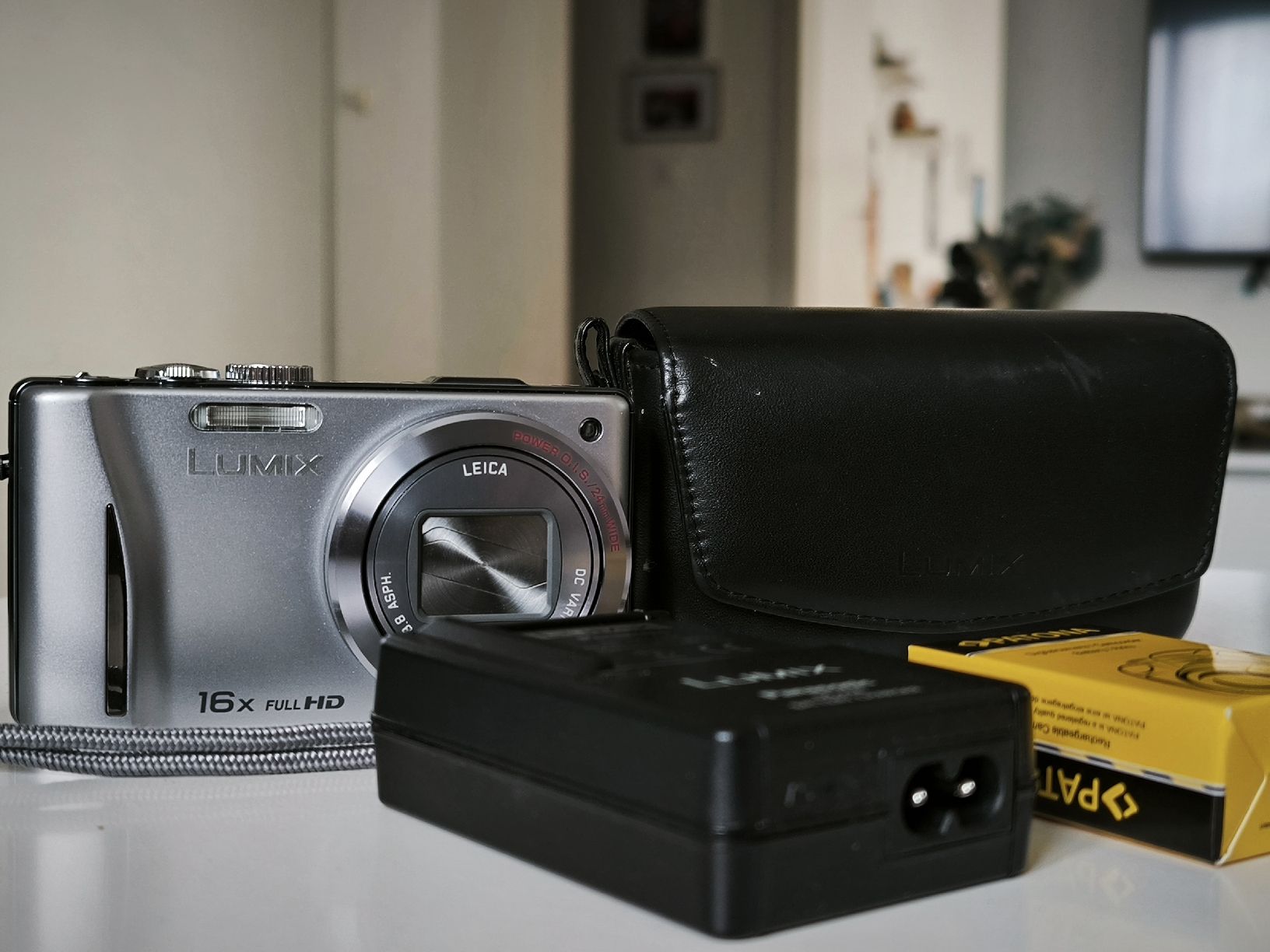 Panasonic Fotocamera: Panasonic Lumix Tz20 – Usato da Riaz venduto da vanucaptures 1