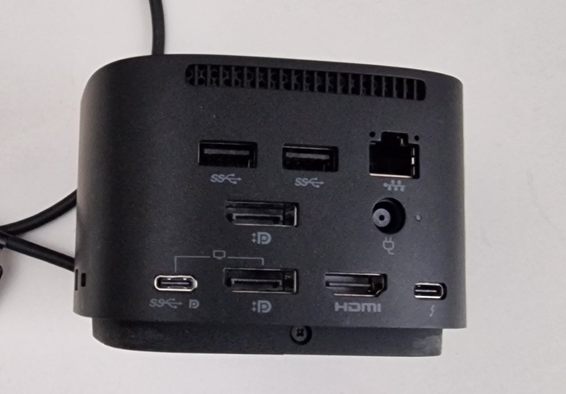 Hewlett Packard Docking station: HP Thunderbolt Dock G4, 120w – Usato da Schenkon venduto da Skalden-Wolf 1