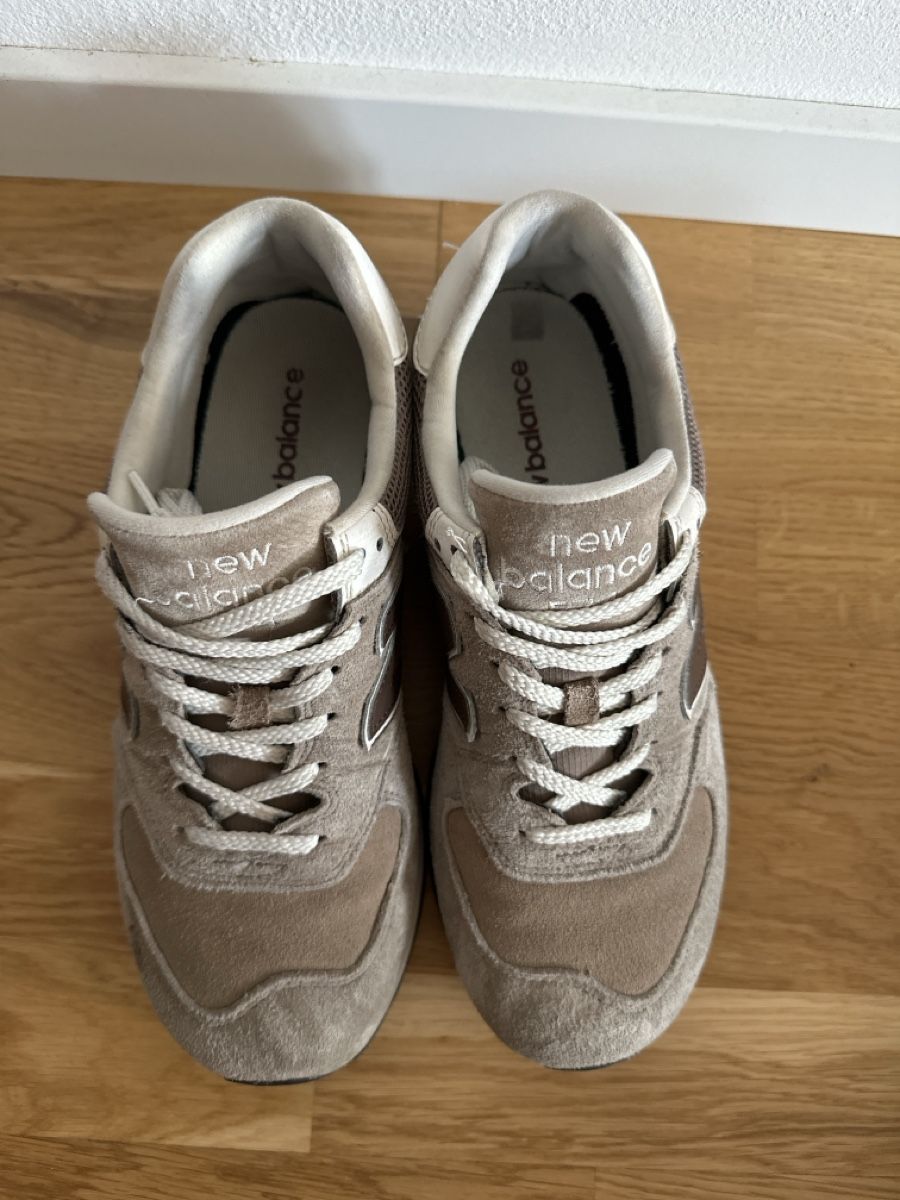 New Balance Scarpe da uomo: New Balance 574 Grösse 42.5 – Usato da Solothurn venduto da cludi95 2