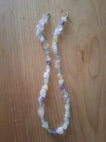 schöne Kette aus Mix-Steinen 