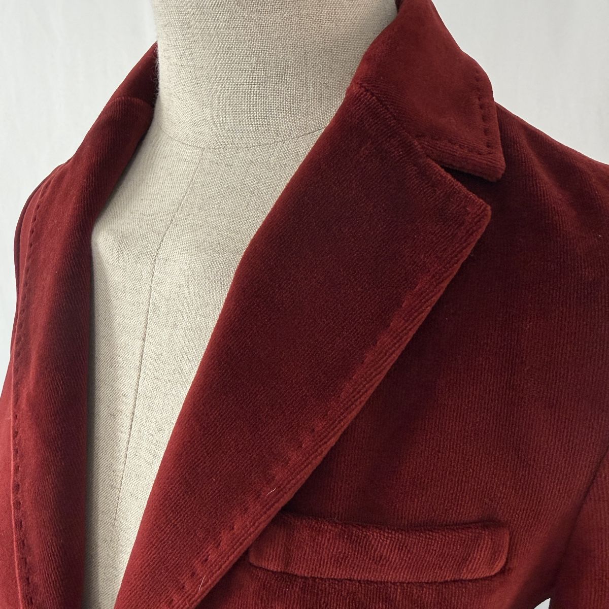 Circolo Giacche: CIRCOLO 1901 Red Velvet Blazer – Nuovo (secondo la descrizione) da Emmen venduto da Avviivva_Com2023 5