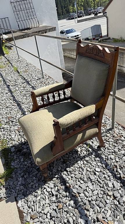 Divani: Antike Salon-Sitzgruppe – Usato da Sedrun venduto da giu_8kr2