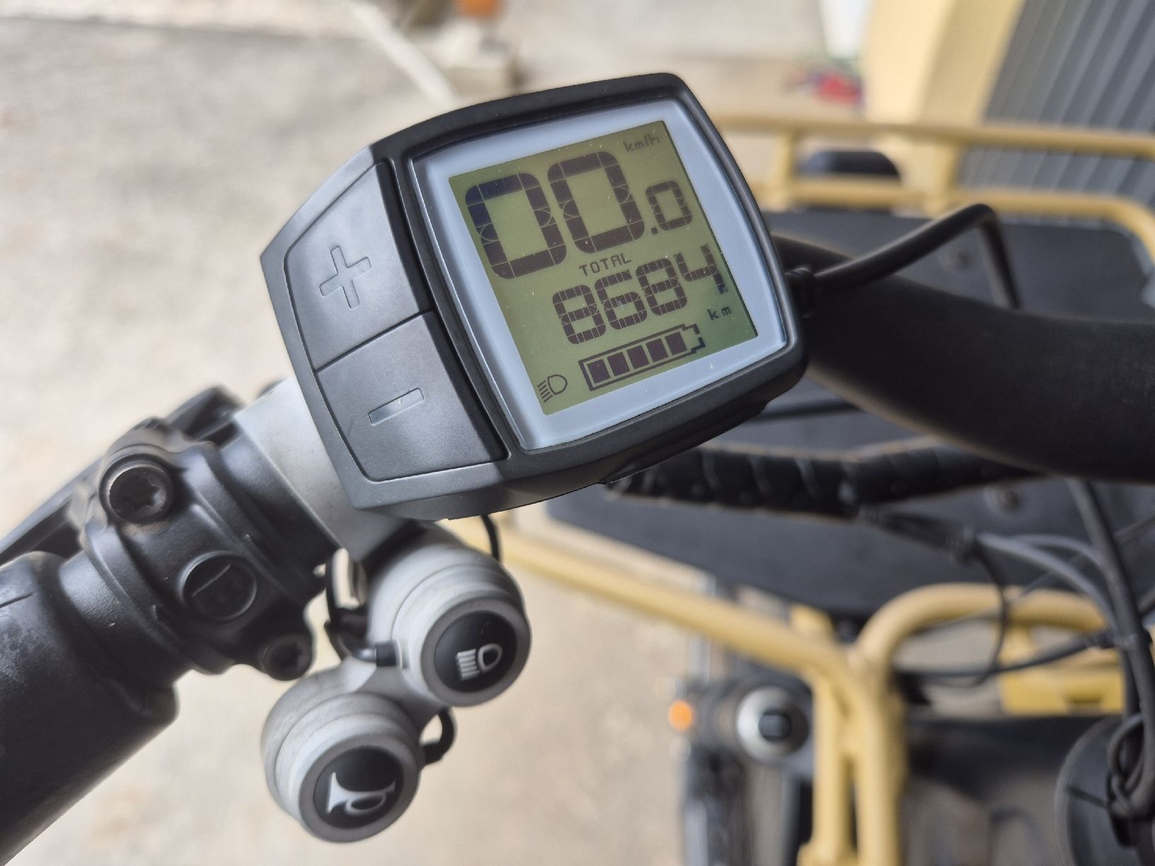 Riese & Müller Vélos: Riese & Müller Multicharger 45km/h – D'occasion à Chambrelien par Zebz 2