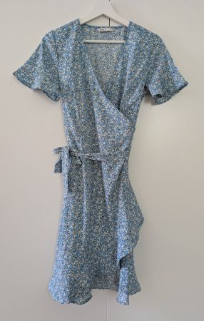 Wickelkleid / Sommerkleid "Only" Gr. 38 (wie neu)
