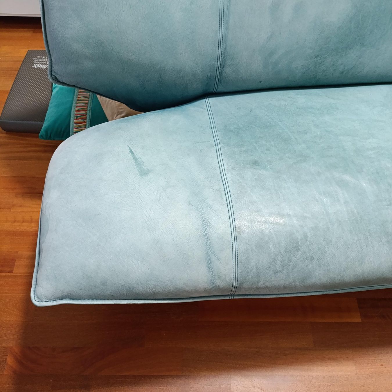 Sofas: Leolux Ledersofa Designklassiker – Gebraucht aus St. Gallen von Seifenmann 2